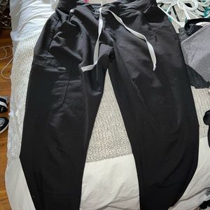 Lightly worn Figs womens scrub pants
